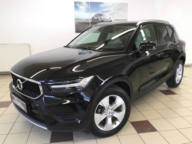Volvo XC40 2.0 [D3] Momentum Geartronic Navi!LE...
